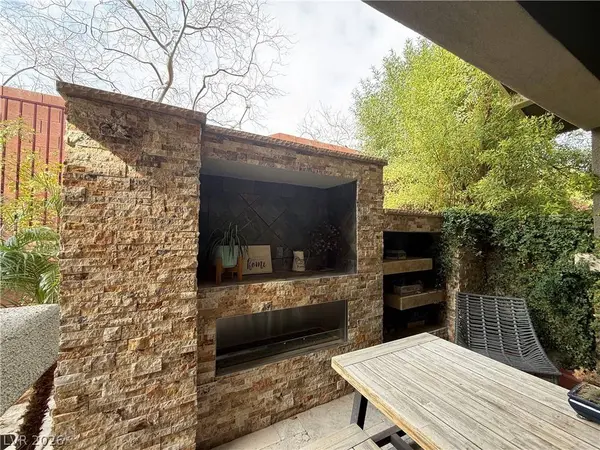 5707 Garriga DR, Las Vegas, NV 89135