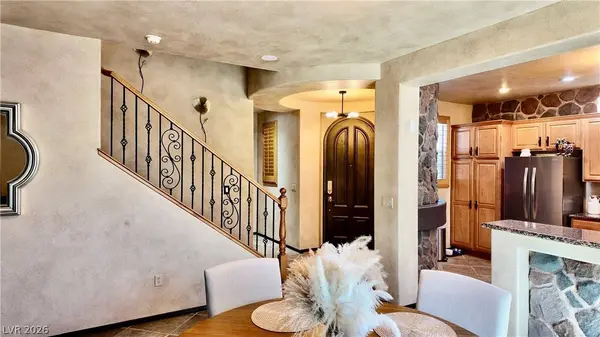 2238 Cast Pebble DR, Las Vegas, NV 89135