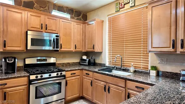 2238 Cast Pebble DR, Las Vegas, NV 89135