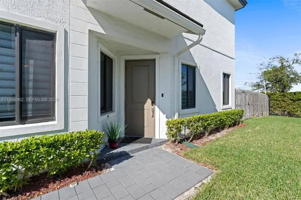 10933 SW 232nd Ter, Homestead, FL 33032