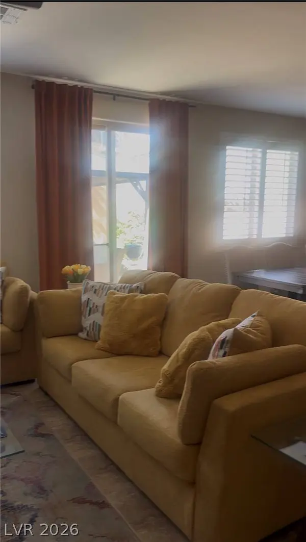 9253 Romance Diamond, Las Vegas, NV 89178