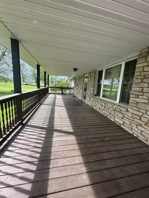 2597 S 800 E, Glenwood, IN 46133