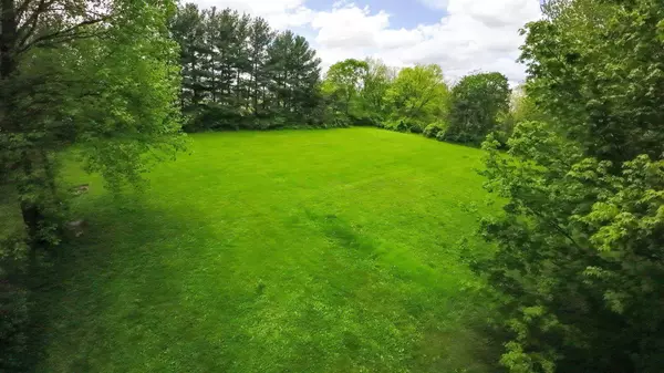 Fiant Street, Connersville, IN 47331