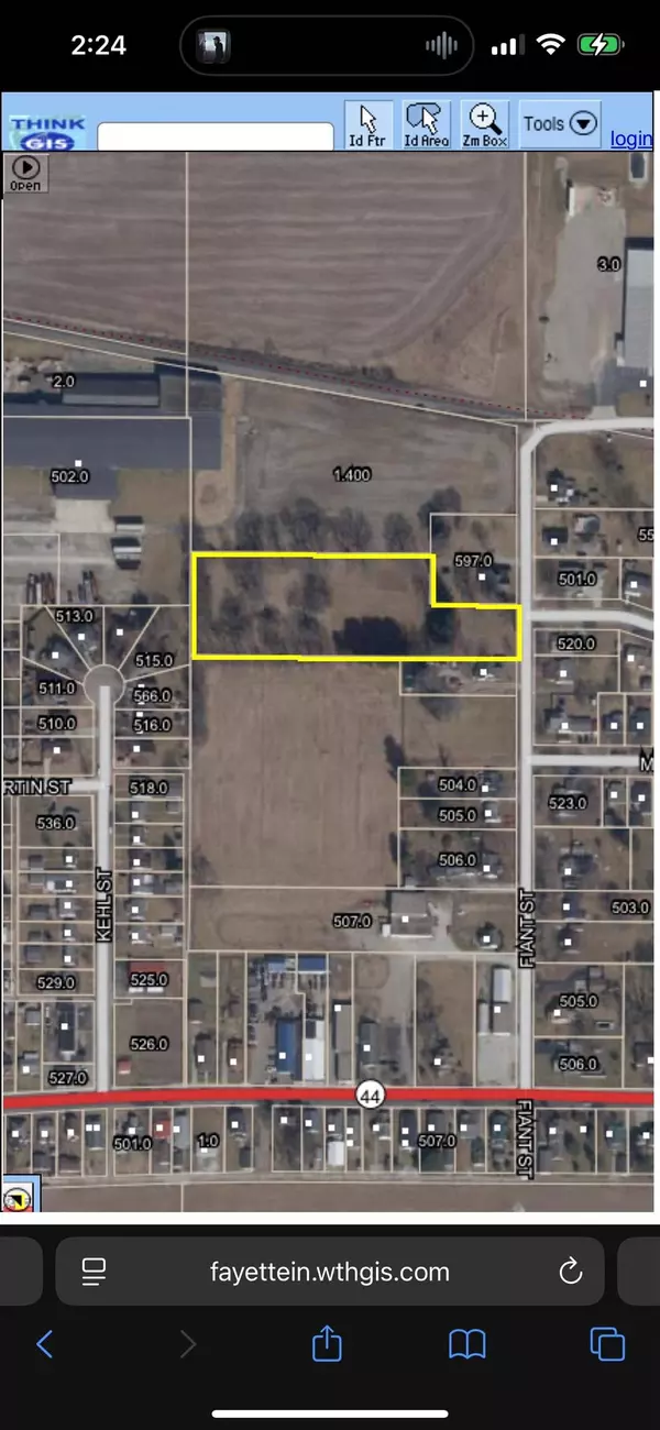 Fiant Street, Connersville, IN 47331