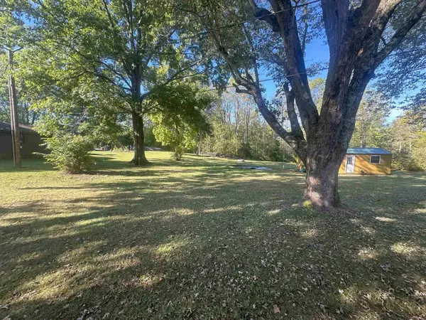 4687 S State Road 1, Connersville, IN 47331