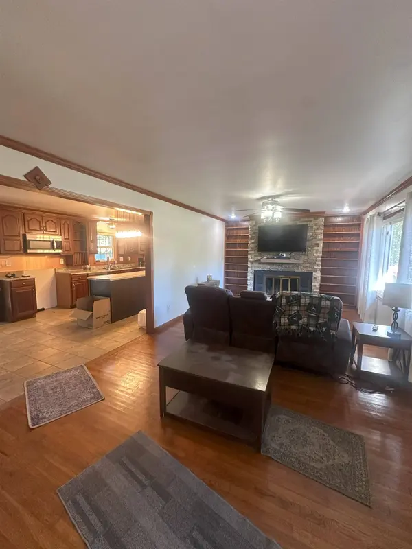4687 S State Road 1, Connersville, IN 47331