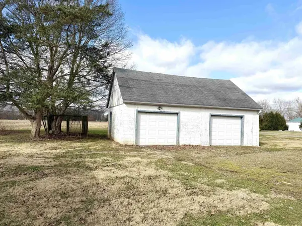 123 W County Road 340 South, Connersville, IN 47331