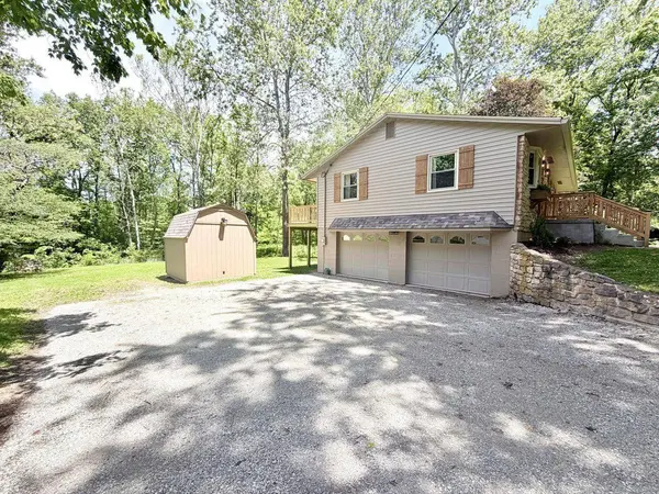 2306 E County Road 150 N, Connersville, IN 47331