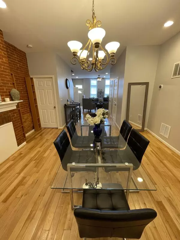 Baltimore, MD 21217-3429,1743 Druid Hill Ave