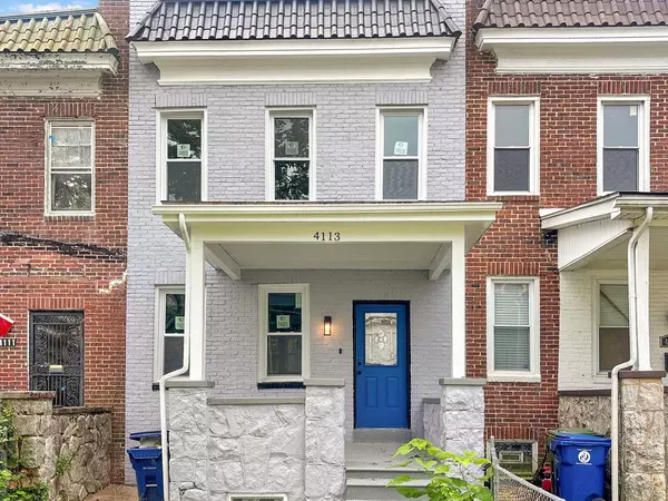4113 Fairview Ave, Baltimore, MD 21216-1233