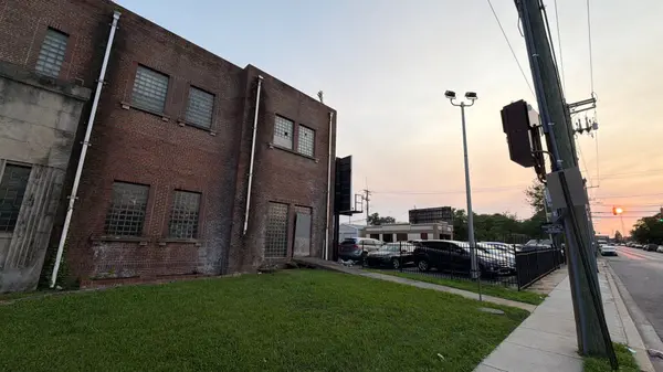 4650 Reisterstown Rd, Baltimore, MD 21215-6227