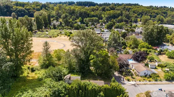 565 S Director, Seattle, WA 98108