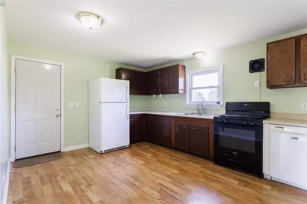 788 Lehigh Station RD, West Henrietta, NY 14586