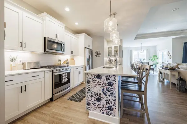 61 Autumn Leaf TRL, Webster, NY 14580