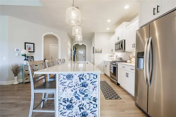 61 Autumn Leaf TRL, Webster, NY 14580