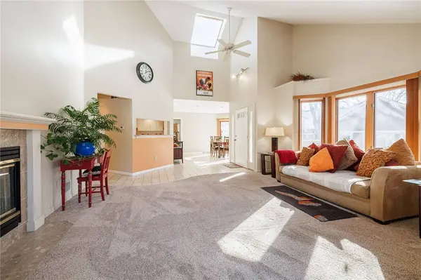 1063 Hillsboro Cove CIR, Webster, NY 14580