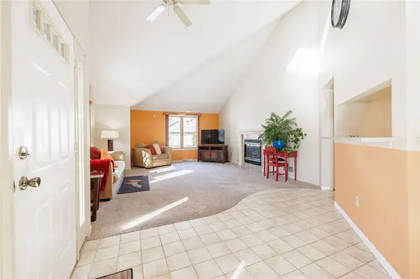 1063 Hillsboro Cove CIR, Webster, NY 14580