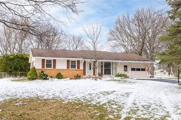 174 Shale DR, Rochester, NY 14615