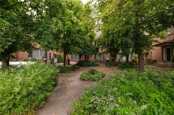 12 Grove ST, Rochester, NY 14605