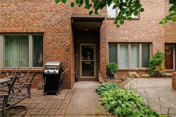 12 Grove ST, Rochester, NY 14605