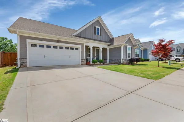 222 Durness Drive, Simpsonville, SC 29681