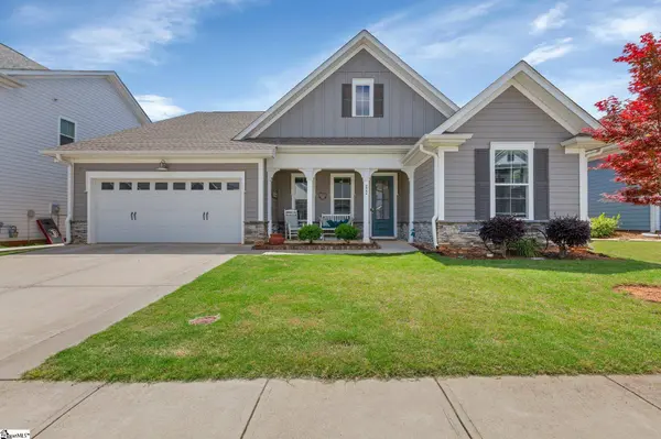 222 Durness Drive, Simpsonville, SC 29681