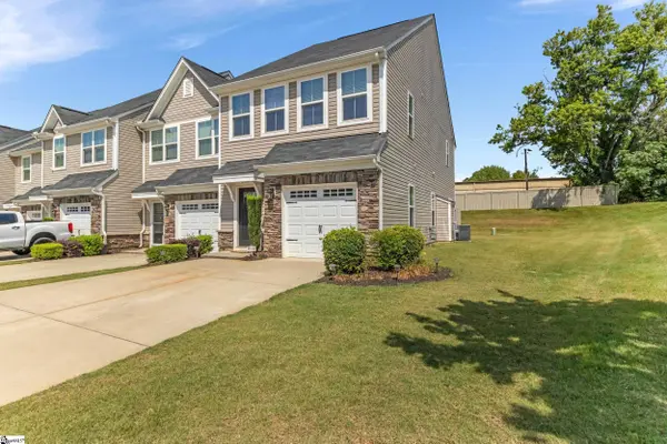 300 Huntingdale Place, Simpsonville, SC 29681