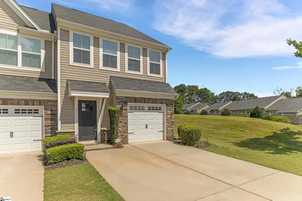 300 Huntingdale Place, Simpsonville, SC 29681