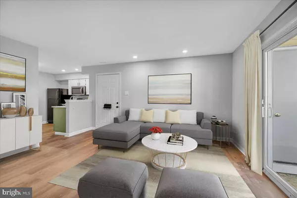 1363 TRISTRAM CIR, Mantua, NJ 08051