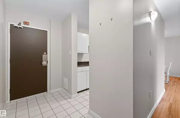 Edmonton, AB T5N 3K7