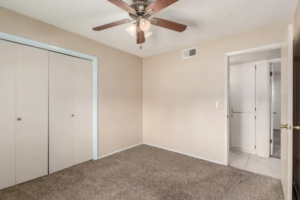 2016 E Elmwood St, Mesa, AZ 85213-5904