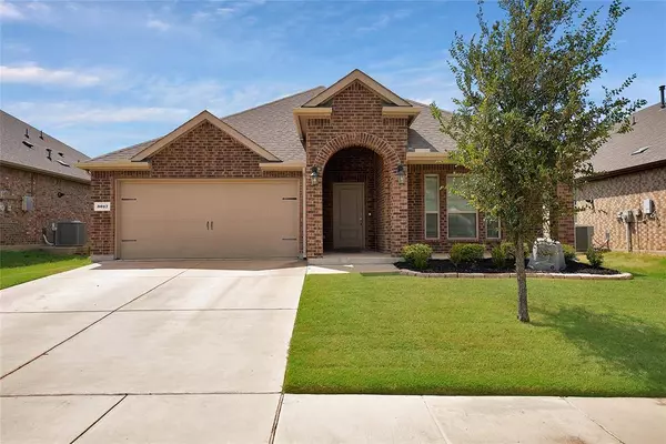 3017 Cobalt Drive, Aubrey, TX 76227