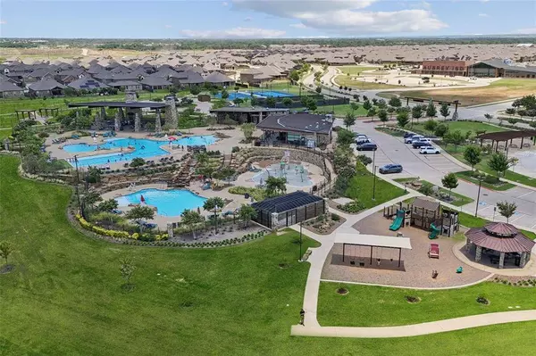 3017 Cobalt Drive, Aubrey, TX 76227