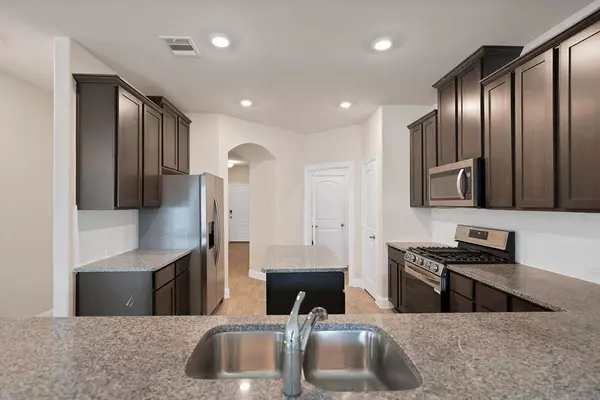 3017 Cobalt Drive, Aubrey, TX 76227