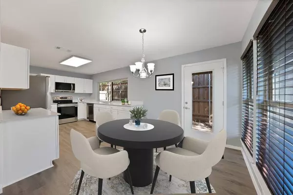 1616 Sara Lane, Richardson, TX 75081