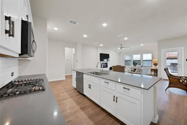 7345 Mistflower Meadows, Grand Prairie, TX 76084