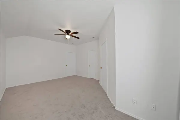 2840 Saint Johns Avenue, Lancaster, TX 75146