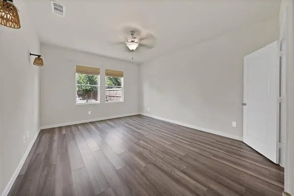 1433 Ancer Way, Fort Worth, TX 76052