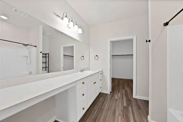 1433 Ancer Way, Fort Worth, TX 76052