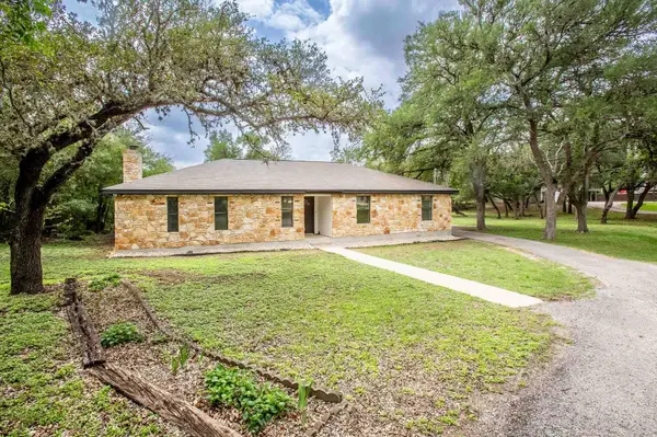 409 Village West DR, San Marcos, TX 78666