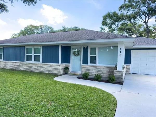 110 Marshall ST, League City, TX 77573