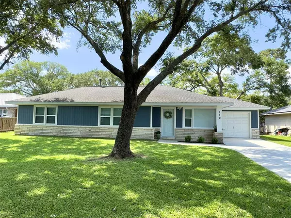 110 Marshall ST, League City, TX 77573