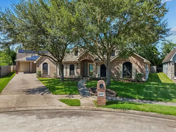 2222 Foxglove ST, League City, TX 77573