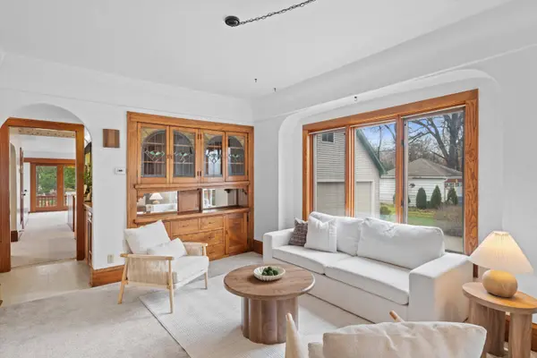 4109 S Whitnall Ave, Milwaukee, WI 53207