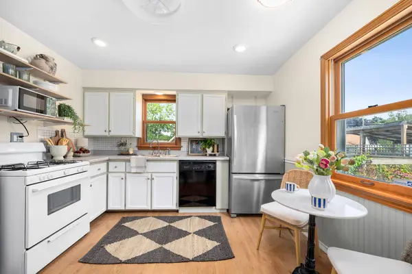 1508 E Tripoli Ave, Milwaukee, WI 53207