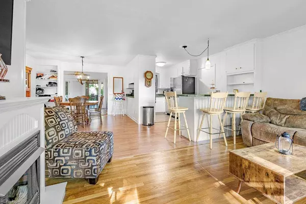 902 Rebecca ST, Franklin, VA 23851