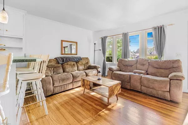 902 Rebecca ST, Franklin, VA 23851