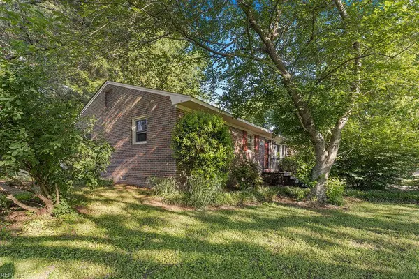 902 Rebecca ST, Franklin, VA 23851