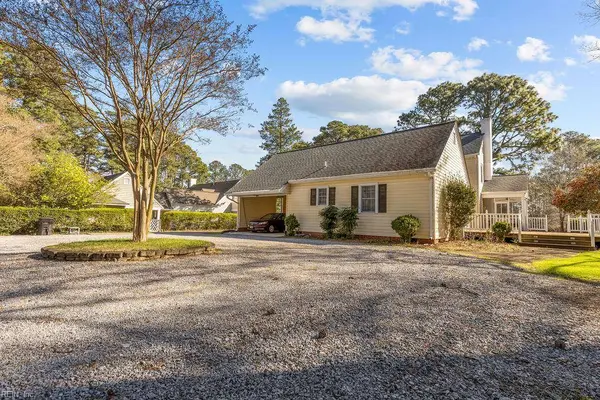 405 Meadow Lane LN, Franklin, VA 23851