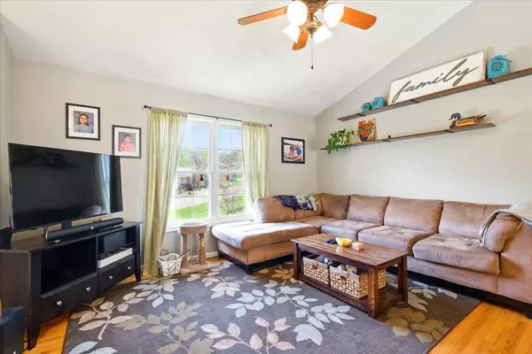 1027 Alison LN, Vinton, VA 24179